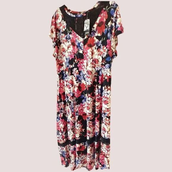 TORRID Plus Size Skater Maxi Dress Studio Knit Lace Floral Black SIZE 3X - Picture 3 of 16